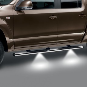 Marchepied en acier inoxydable brillant avec LED Amarok